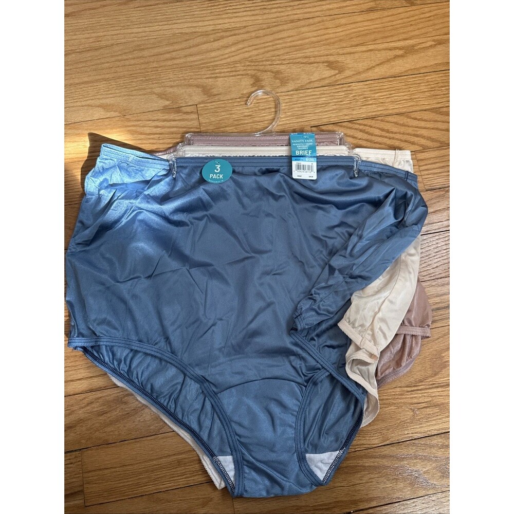 3 Vanity Fair Perfectly Yours Ravissant Tailored Brief Panties 15711, 9 2XL